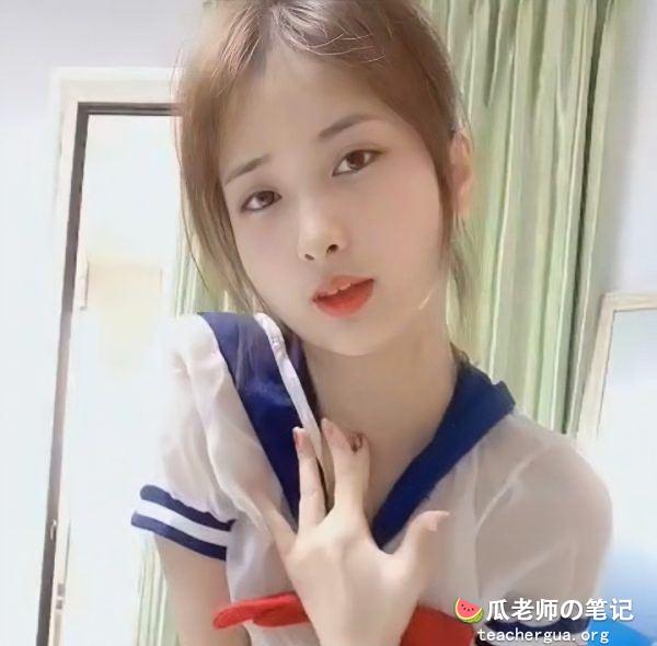 虎牙 猫小猫 定制视频和金主啪啪啪 自拍视频流出