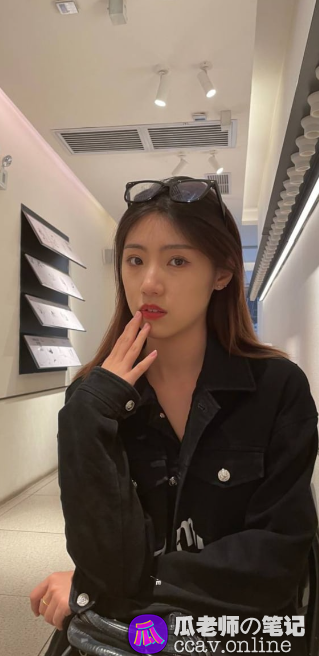 露脸才是王道反差曝光武汉大学班花极品美女杨帆私密视频流出
